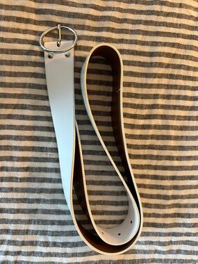 100% Leather White Levi’s Belt